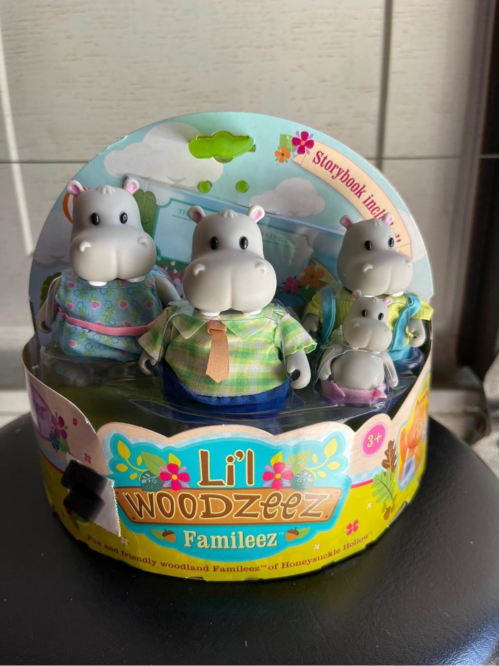 Lil' Woodzeez Famileez Hippo Family Playset - Pastel Green & Blue